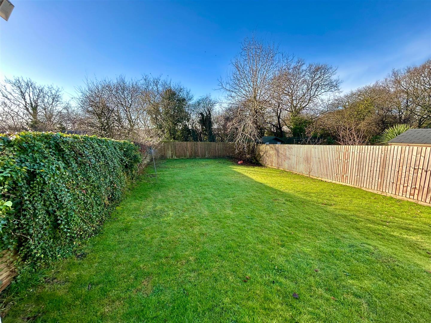 39 Woodlands Park, Kenfig Hill, Bridgend, CF33 6EB